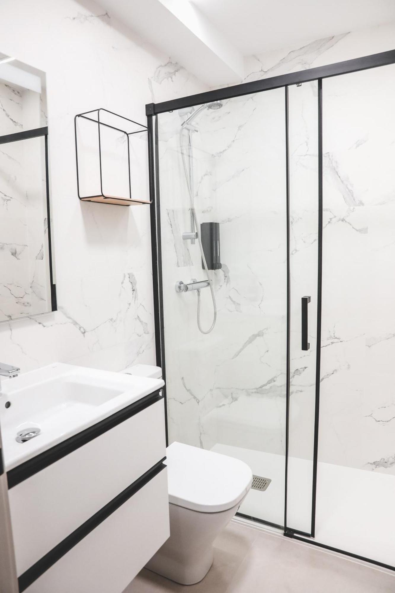 Casa San Juan - Habitaciones Privadas Logroño Eksteriør billede