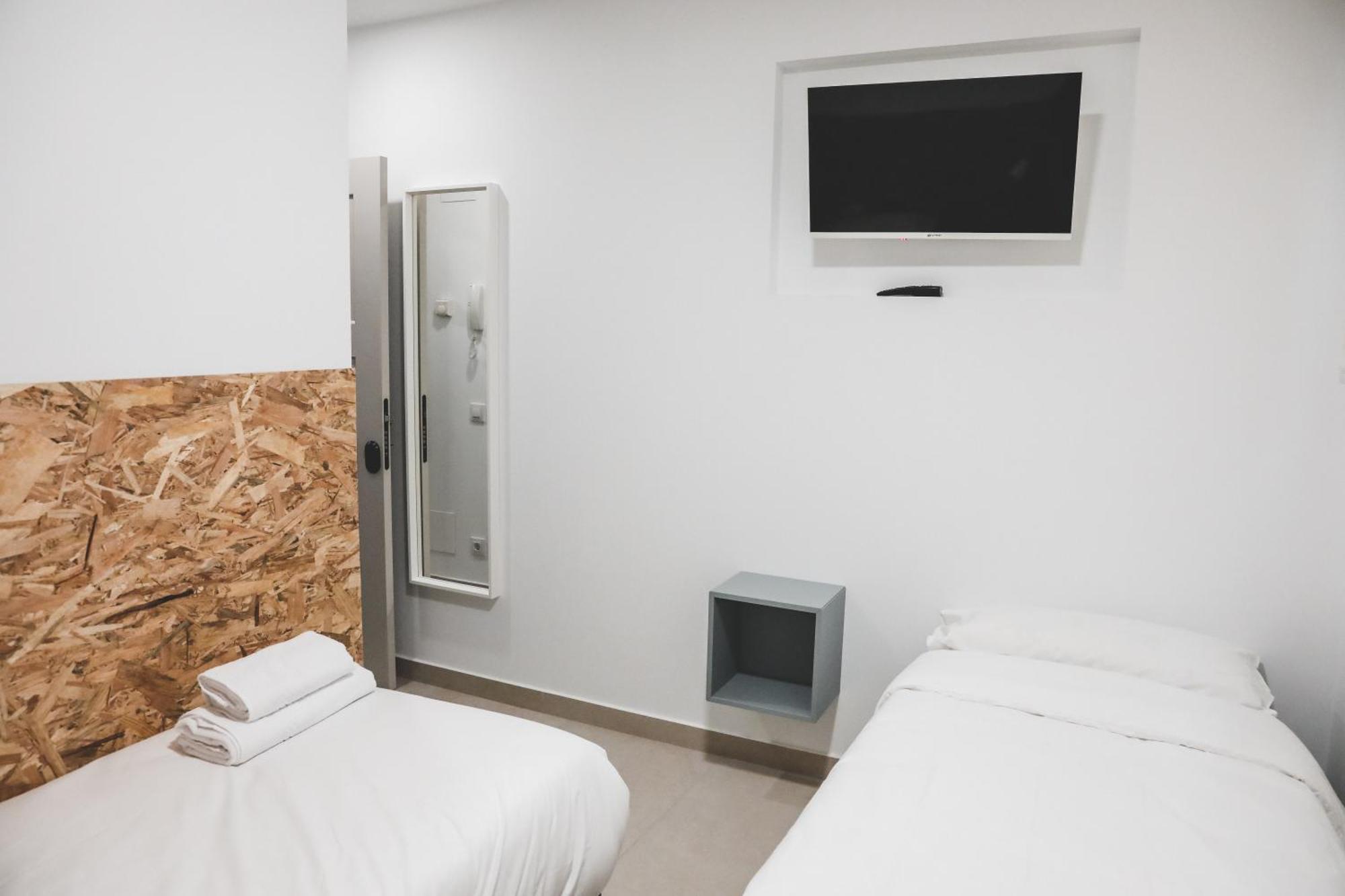 Casa San Juan - Habitaciones Privadas Logroño Eksteriør billede